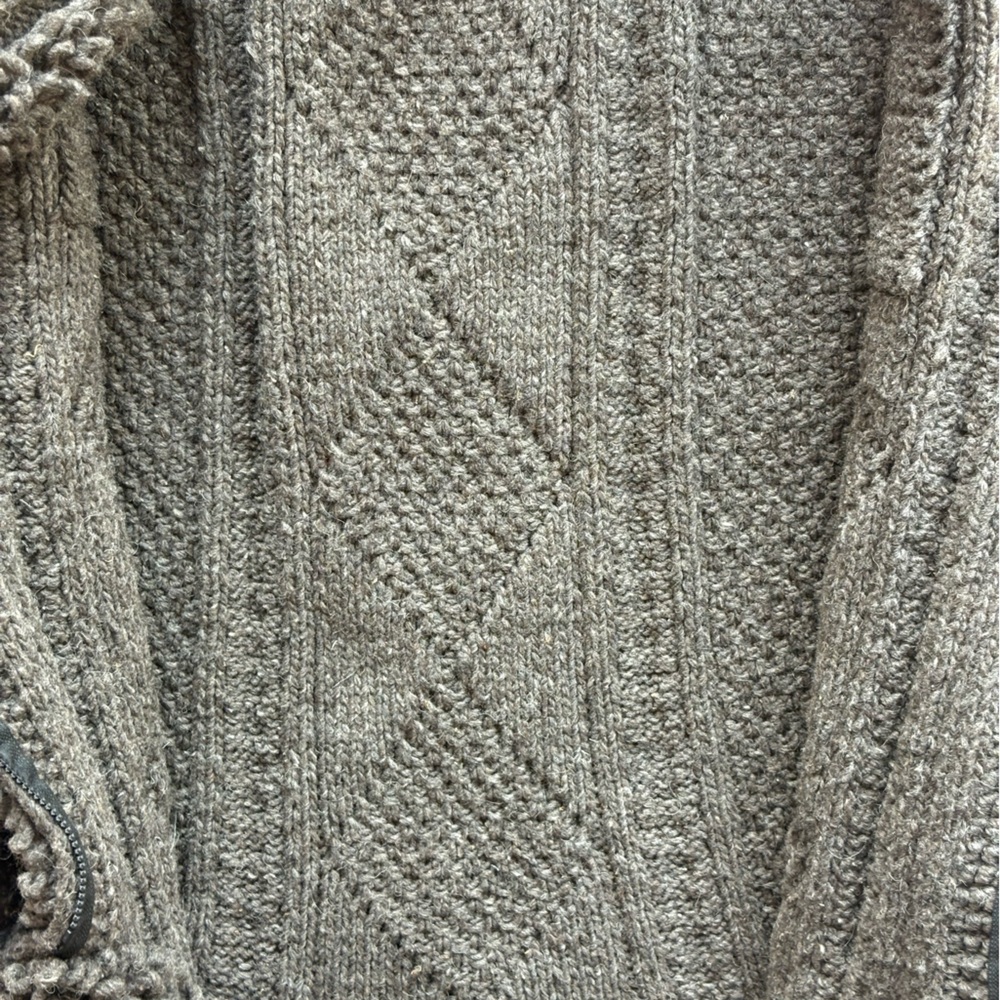 Cardigan Fisherman Full Zip Sweater 100% Wool Made in Ecuador Grayish Green - Picture 7 of 9